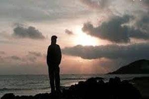 tinka tinka kaante tode saari raat karai ki