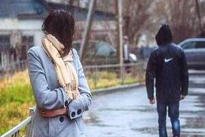 har mulaqat me lagte hai wo begane se