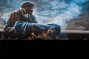 tukhm e nafrat bo raha hai aadmi