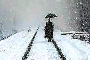 zindagi yun hui basar tanha kafila saath aur safar tanha