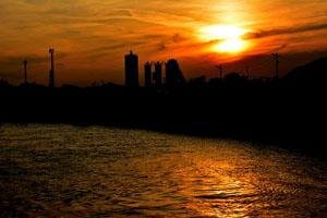 laga jab aks e abroo dekhne dildar paani men